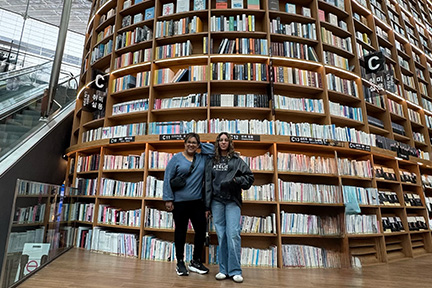 Donna and her daughter at Starfield Library in Seoul, South Korea